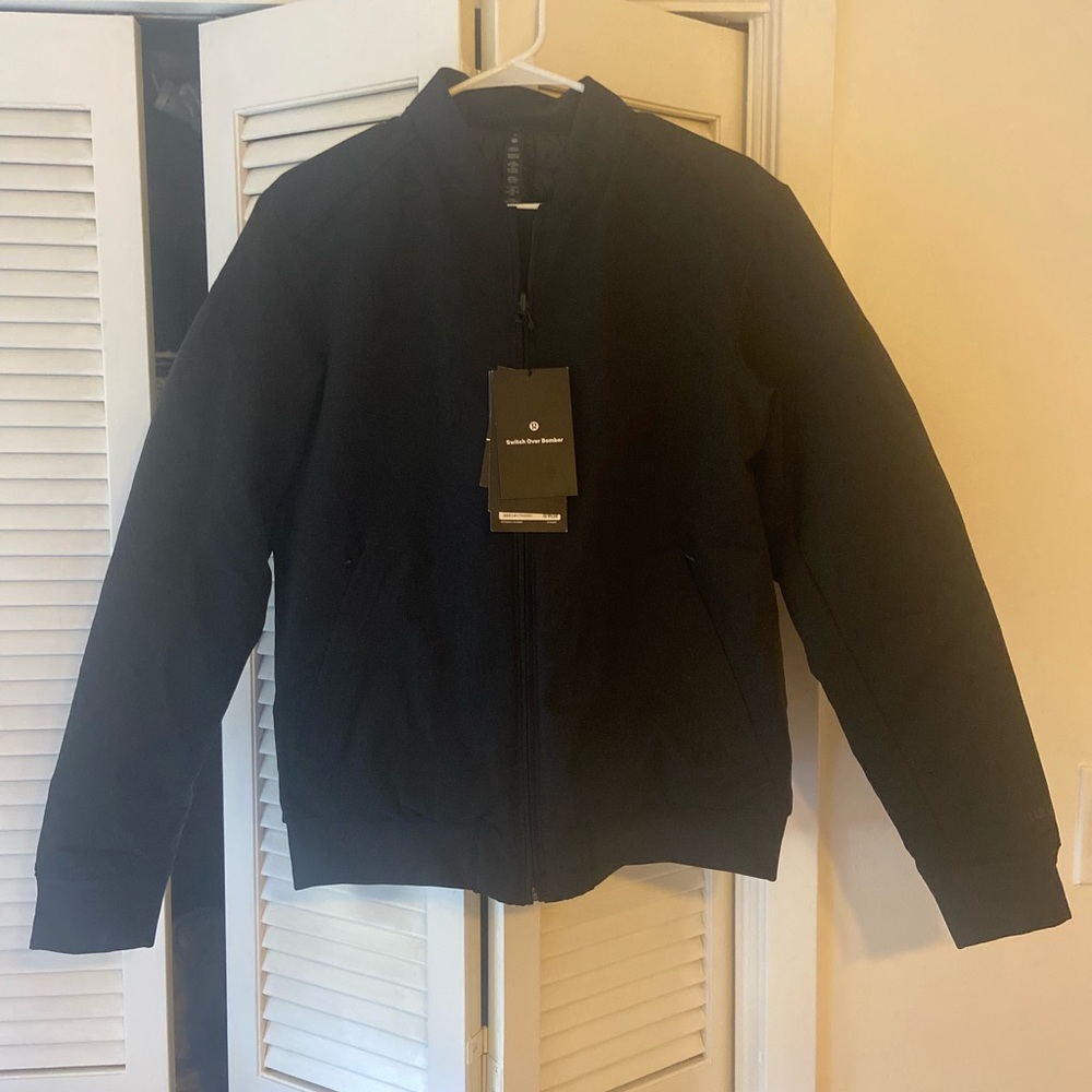 Lulu Lemon Switch Over bomber